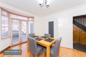 Dining Room- click for photo gallery